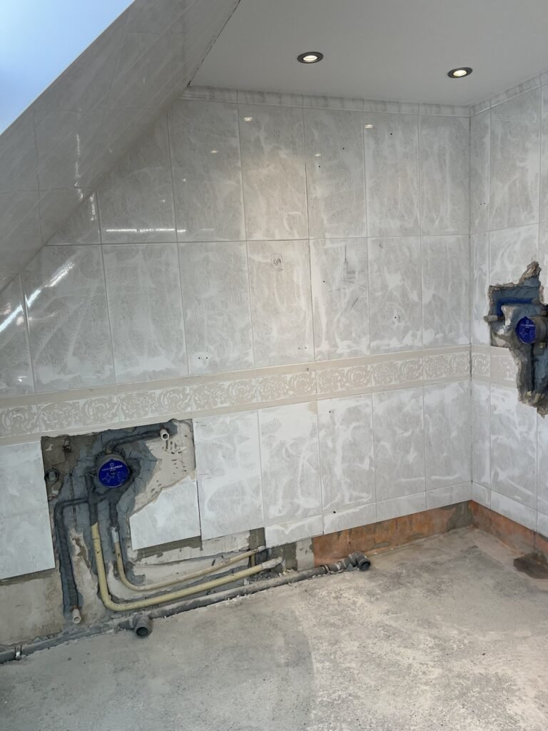 Bäder in grauer Steinoptik – Projektaufnahme 8