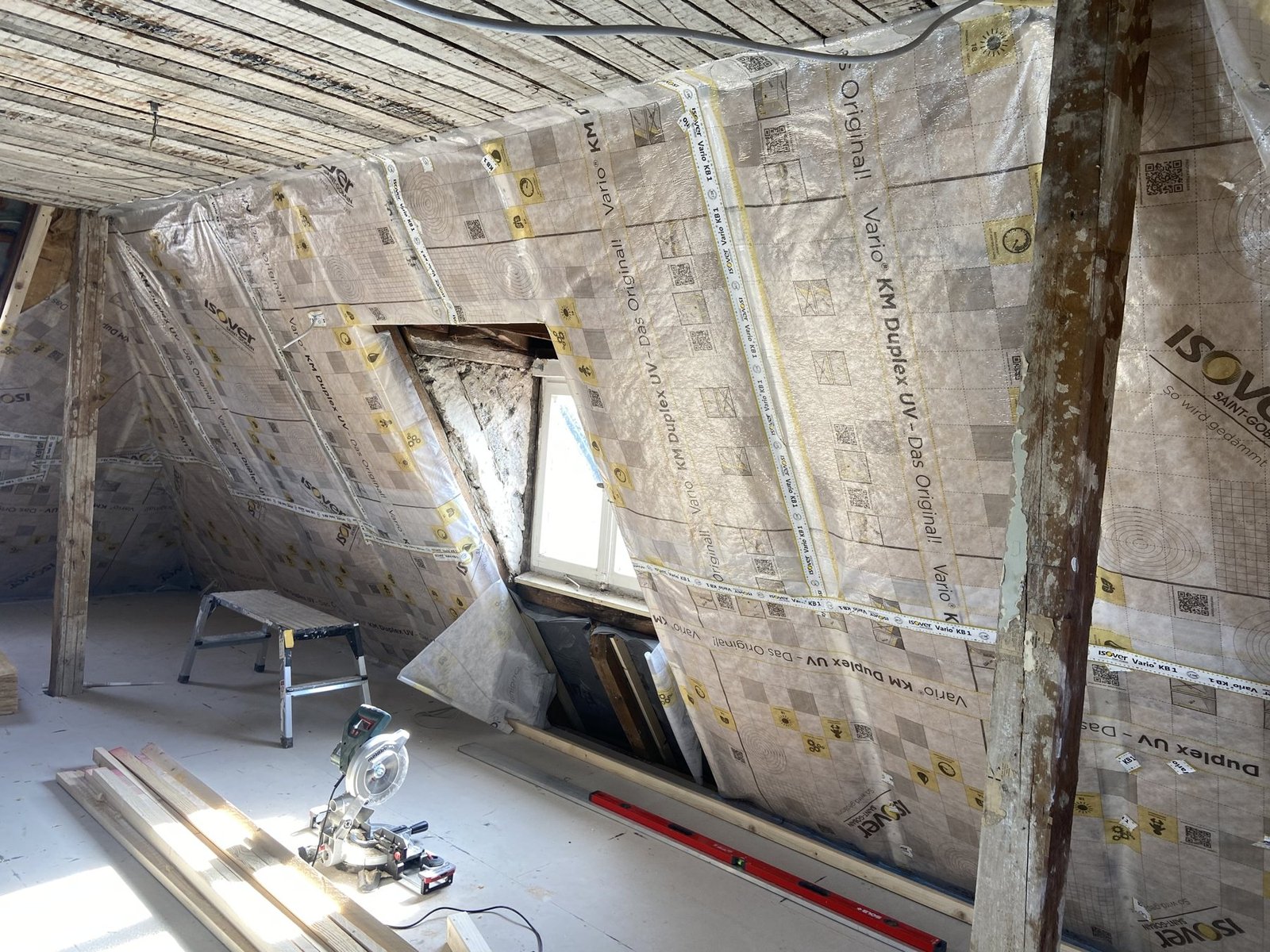 Innenausbau und Lichtgestaltung – Projektaufnahme 11