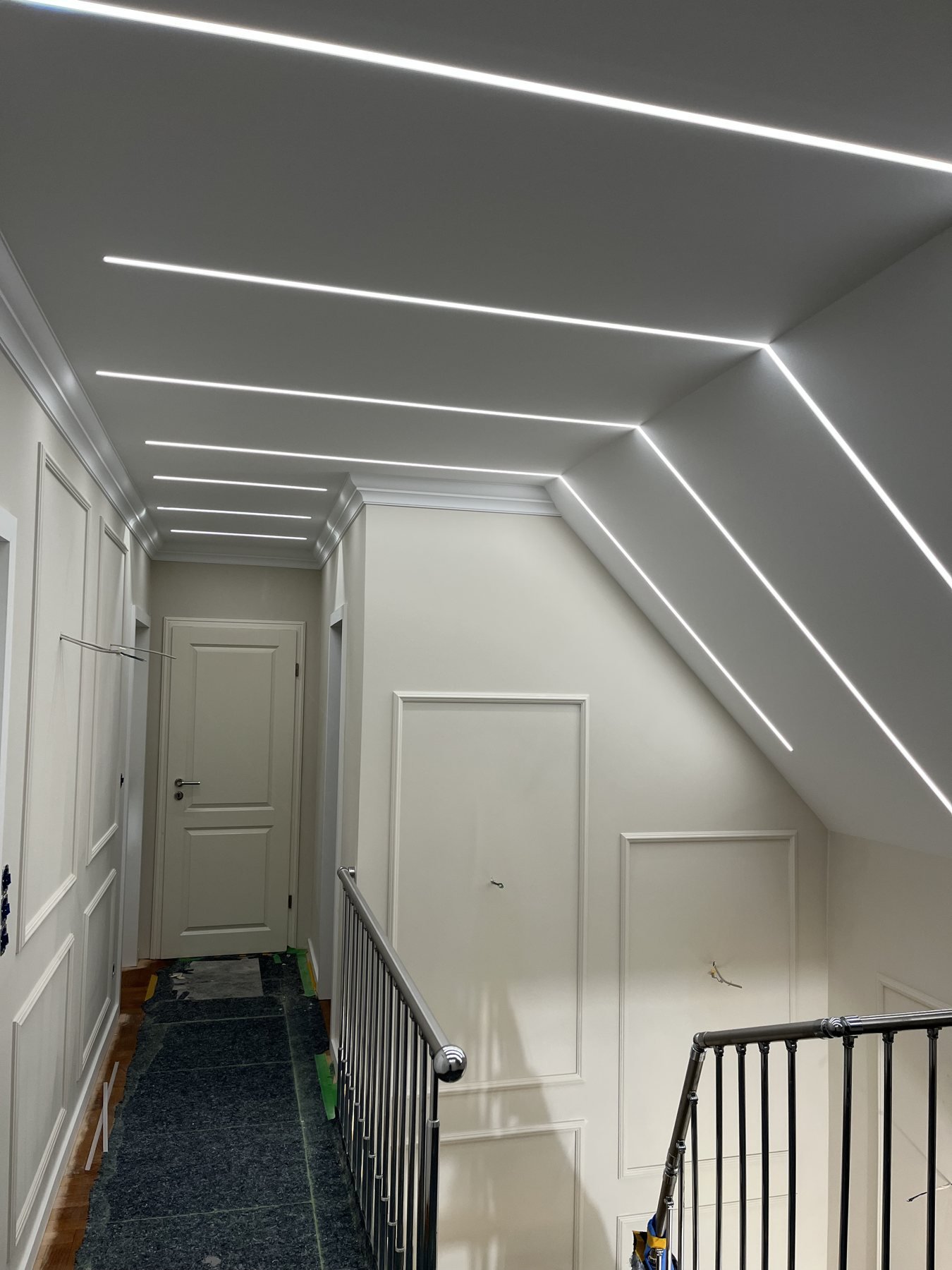 Innenausbau und Lichtgestaltung – Projektaufnahme 64