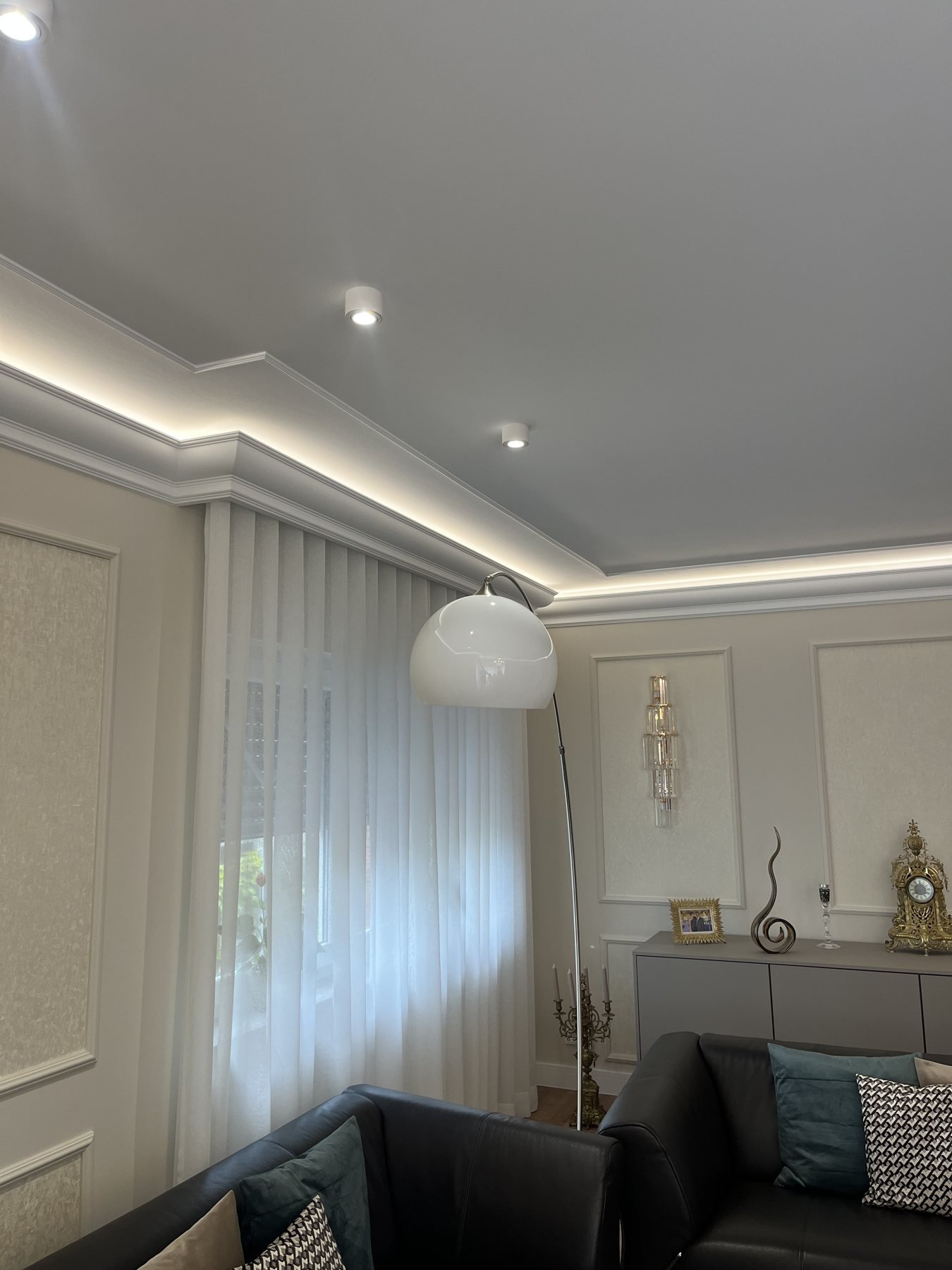 Innenausbau und Lichtgestaltung – Projektaufnahme 75