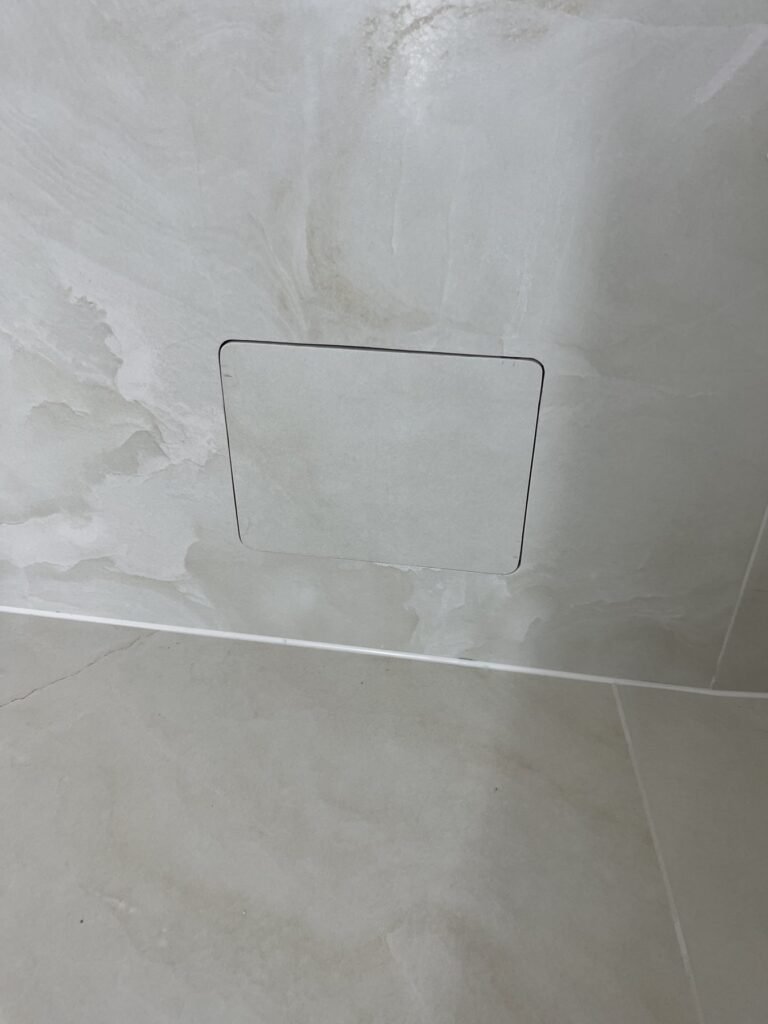 Marmoroptik mit Lichtnischen – Projektaufnahme 18